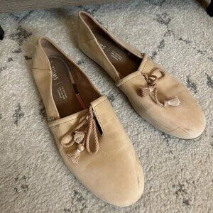 TOMS Kelli Tan Soft Honey Leather Tassel Loafers Flats Women - Size 9.5
